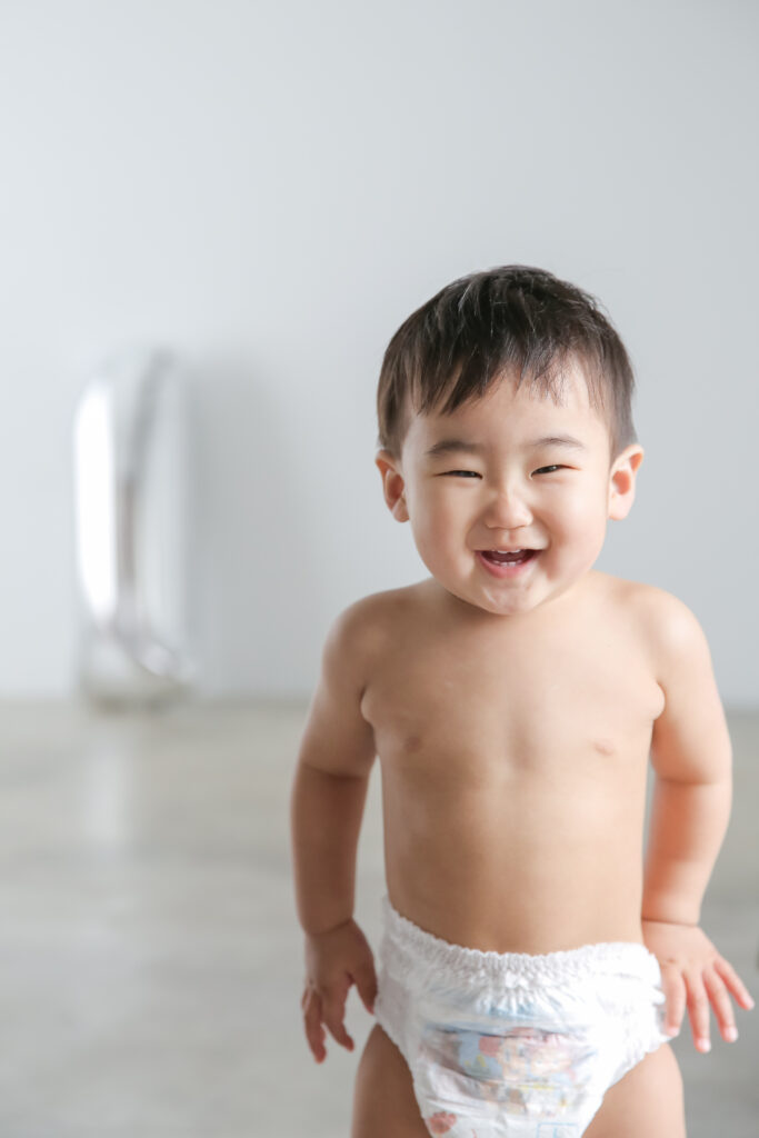 誕生日の写真スタジオ笑顔バルーン