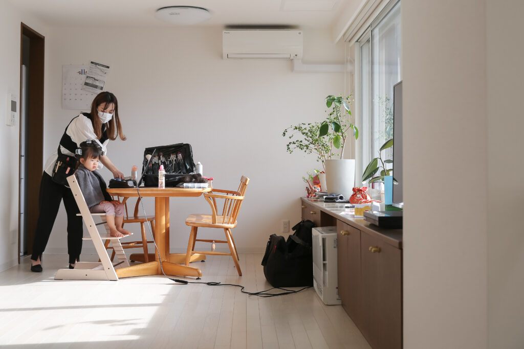 自宅お支度風景テレビを見ながら